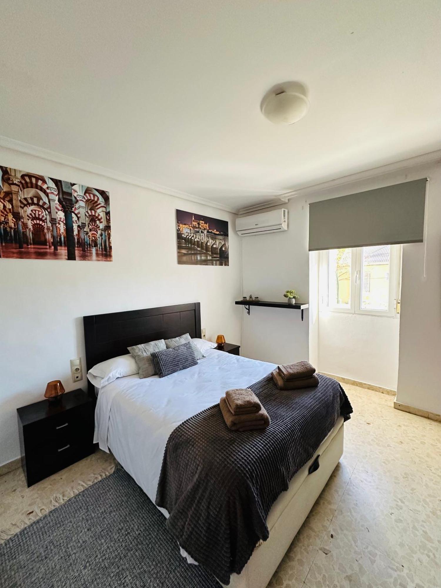Apartamento Mezquita con cochera Cordova Esterno foto